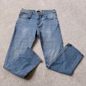 Wrangler men’s slim straight flex jeans size 33/30